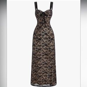 Black lace bodycon dress